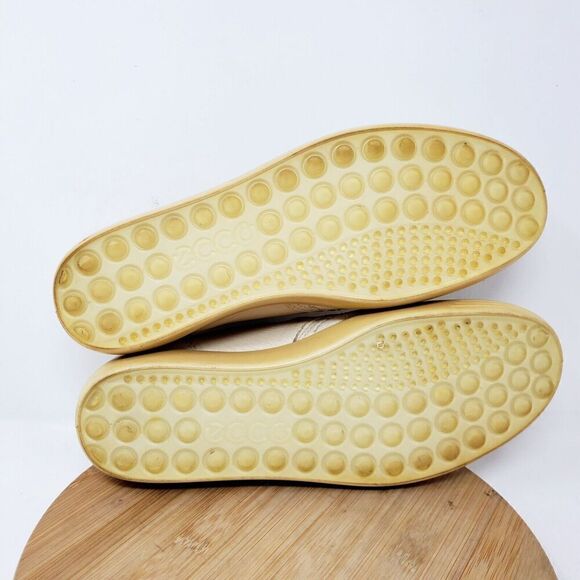 ECCO Shoes Womens 40 Soft 7 Perforated Leather Slip On Sneaker Comfort - Picture 11 of 16